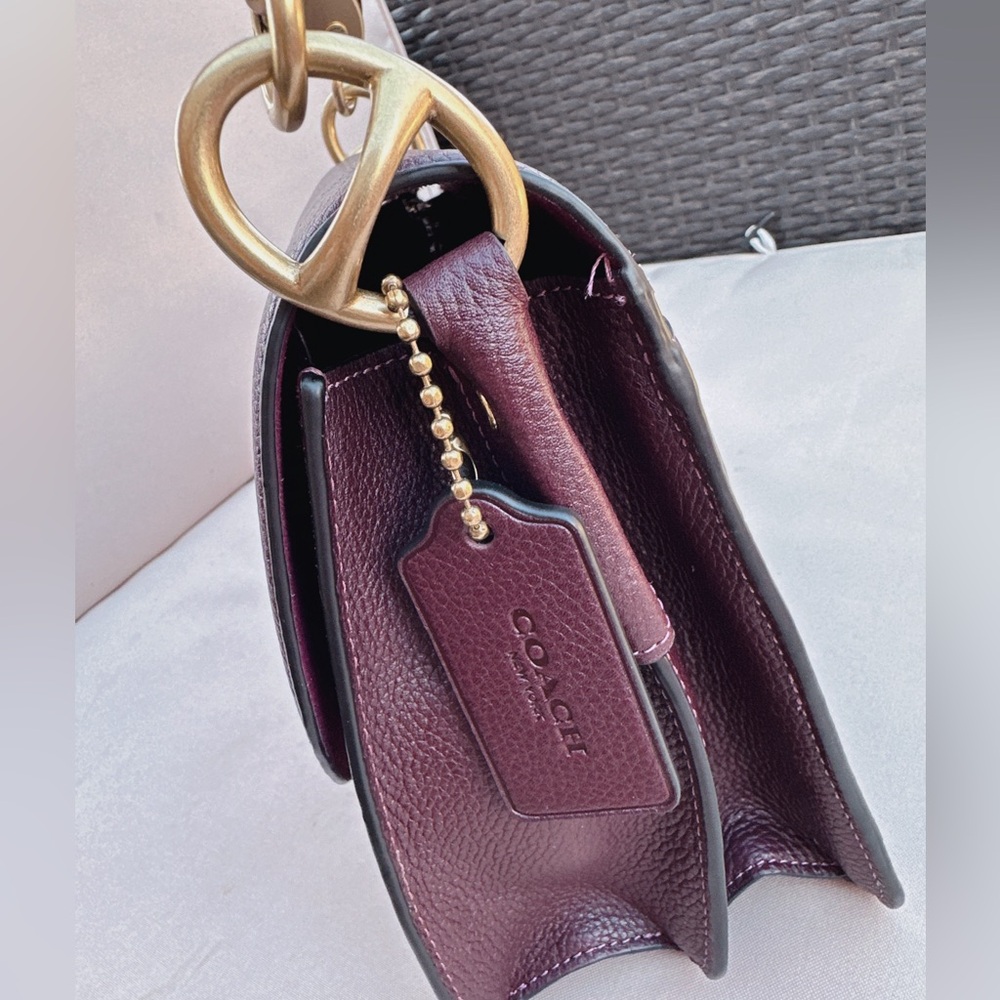 NWT Coach Beat Shoulder Bag With Horse & Carriage Print Brass/Oxblood Cranberry - Picture 7 of 12